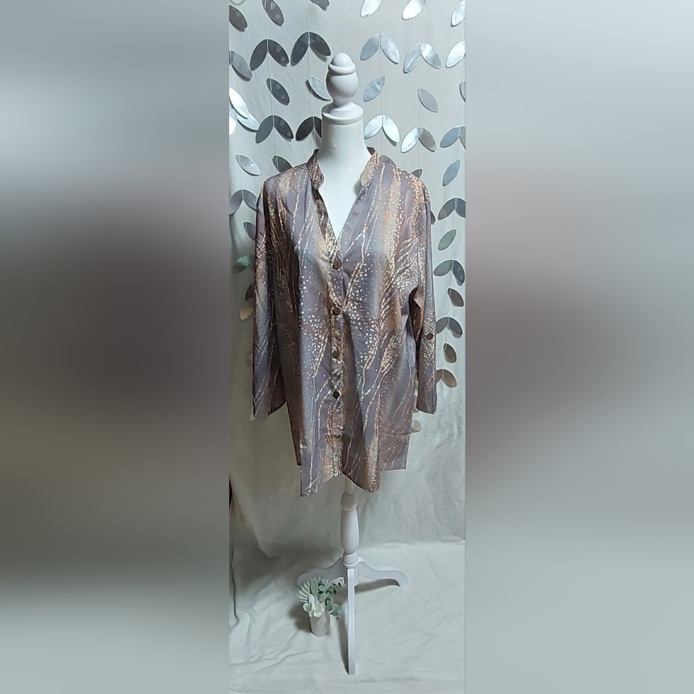 Made with ♡ Love Button Up Top Size XXL